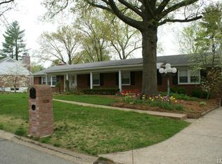 12129 Saint Clement St, Saint Louis, MO