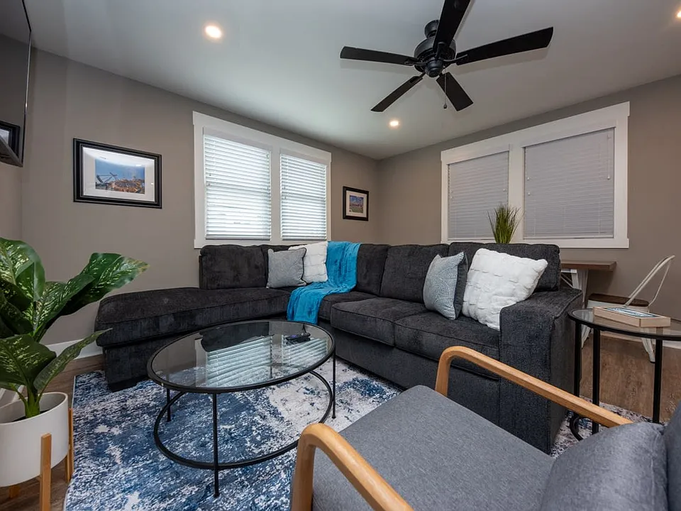 1140 Simpson Ave #ID1309005P