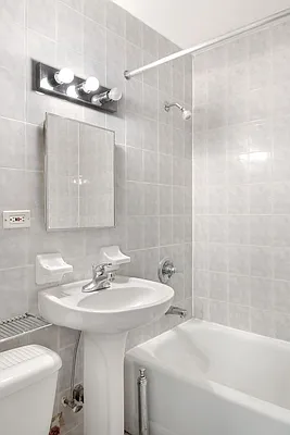 Rented by Corcoran | media 37