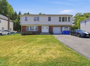 34 Davenport Ave #A, Tenafly, NJ 07670
