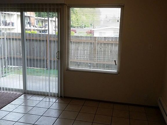 3rd image of 23612 100th Ave SE APT B6