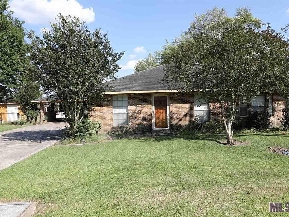 1st image of 58709 Ware Dr