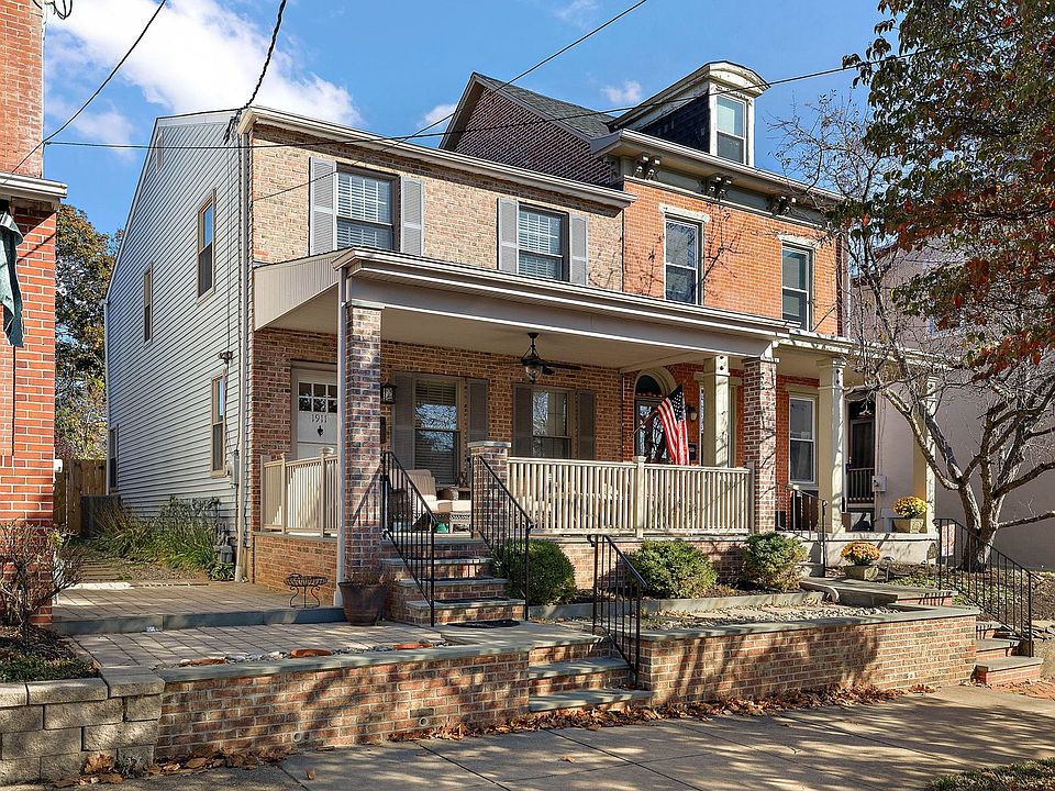 1st image of 1911 Gilpin Ave