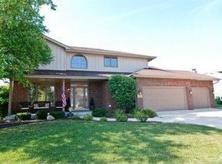 7907 Keystone Rd, Orland Park, IL 60462