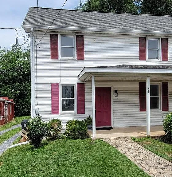 15 W Frederick St #A — Photo 2