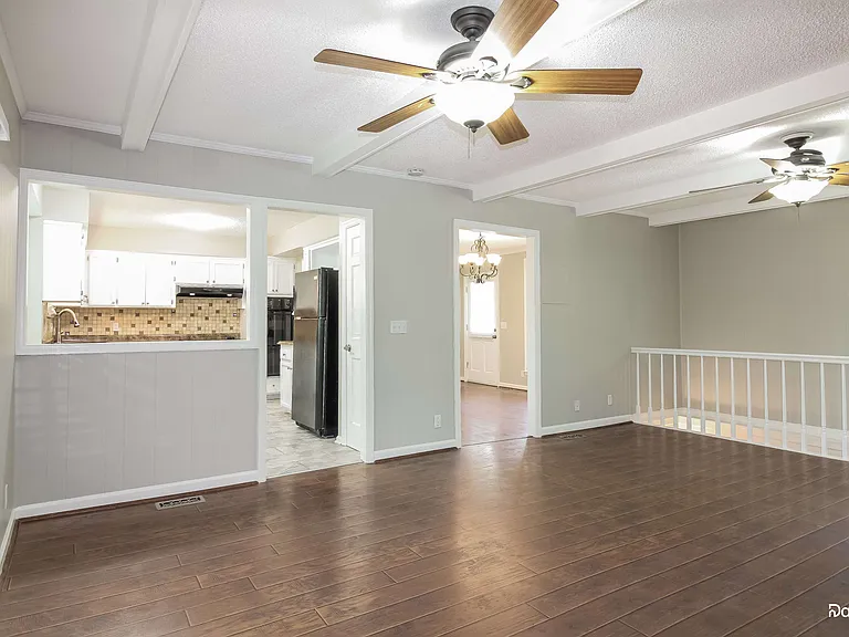 116 Downwind Ct — Photo 8