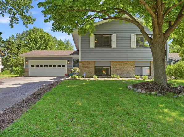 14319 Shore Ln NE, Prior Lake, MN 55372
