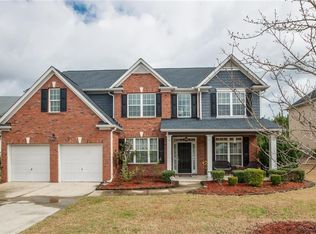 1373 Melrose Woods Ln, Lawrenceville, GA 30045