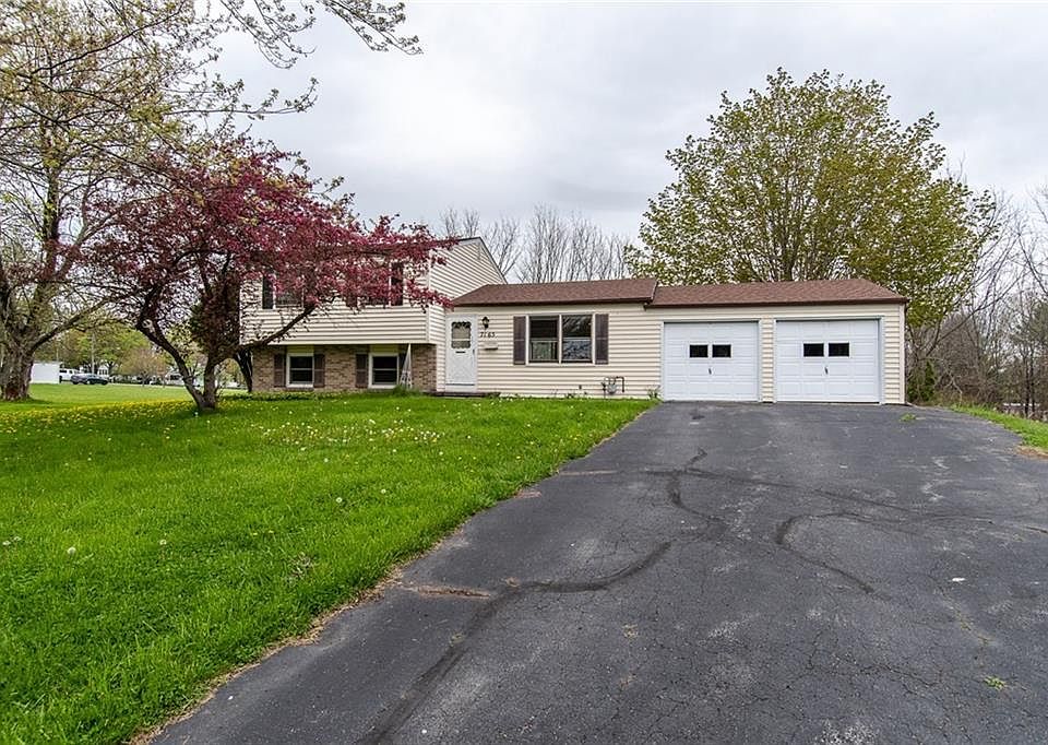 1st image of 7165 Eastwood Cir