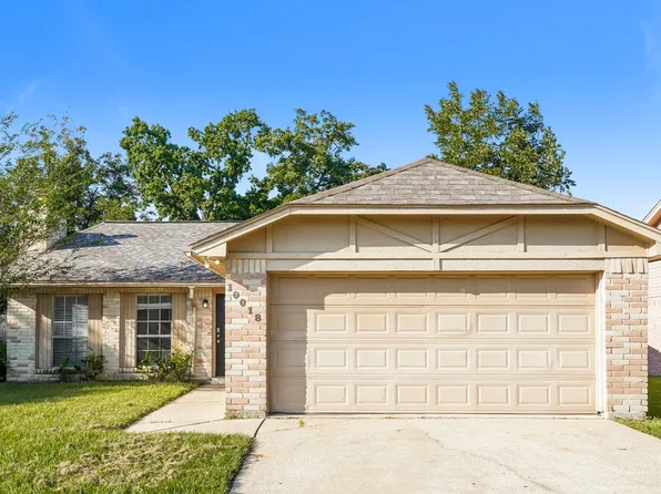 10018 Spotted Horse Dr, Houston, TX 77064