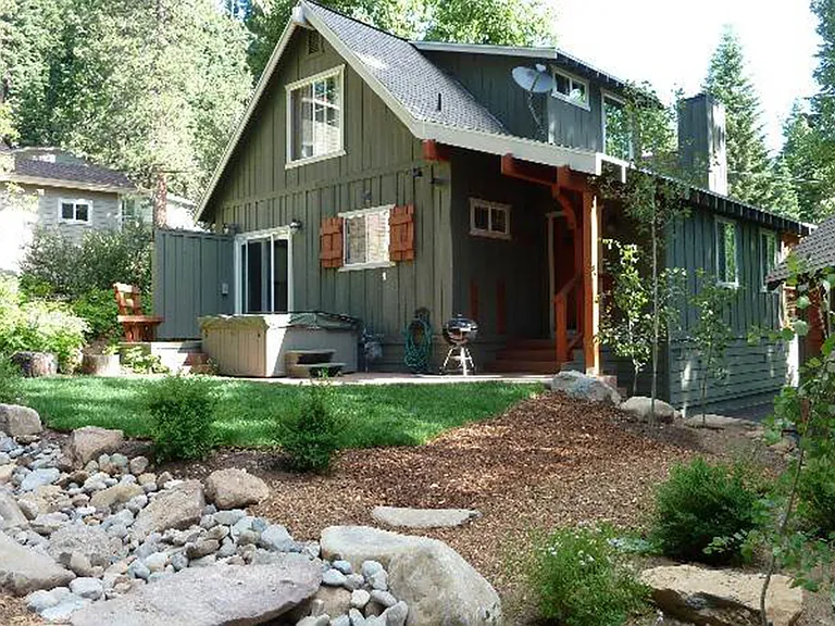 395 Elizabeth Dr — Photo 21