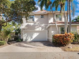 935 Scarlet Oak Ter, Hollywood, FL 33019