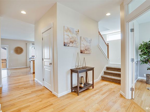 2nd image of 1621 33rd Avenue Ct S
