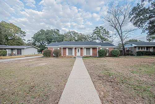 4361 Montclair Cir E Photo 1