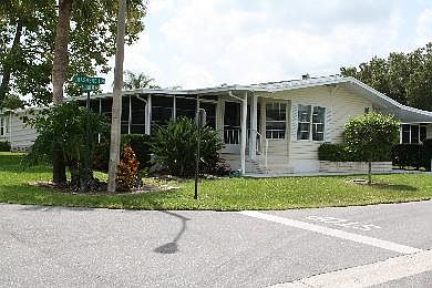 2nd image of 5301 Grasmere Ln