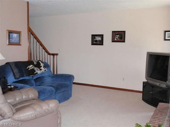 5th image of 3895 Osage St