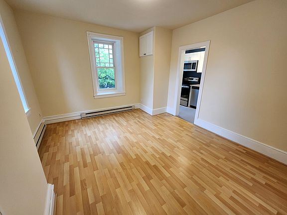 dining room with space for home office