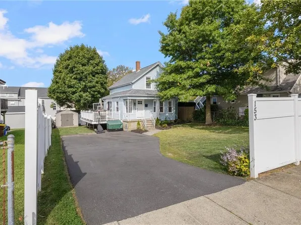 153 Bowen St, Fall River, MA 02724