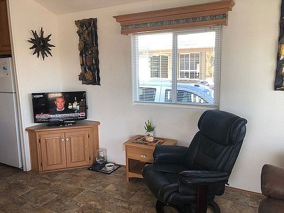 5th image of 3737 E 32nd St #125
