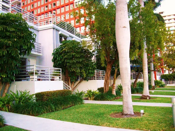 1541 Brickell Ave APT T104, Miami, FL 33129