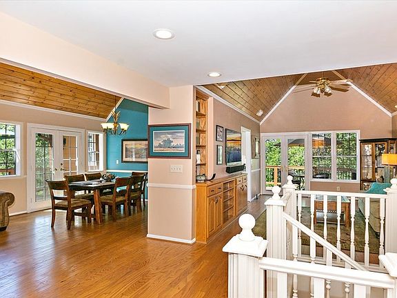 3rd image of 752 Bishorn Dr