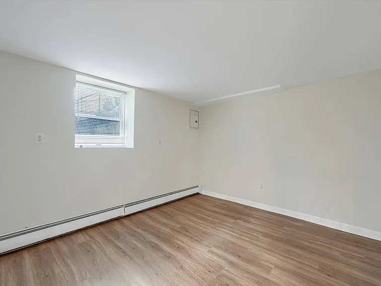 205 Hudson St #1 — Photo 16