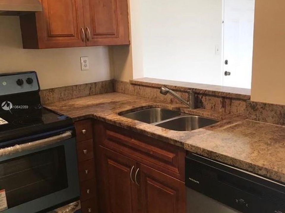 1st image of 8185 NW 7th St APT 411