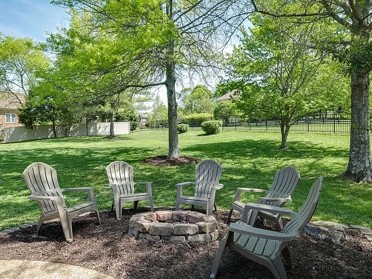 9324 Hidden Oak Dr — Photo 35
