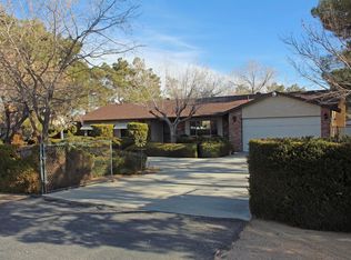 7413 Oxford Ave, Hesperia, CA 92345