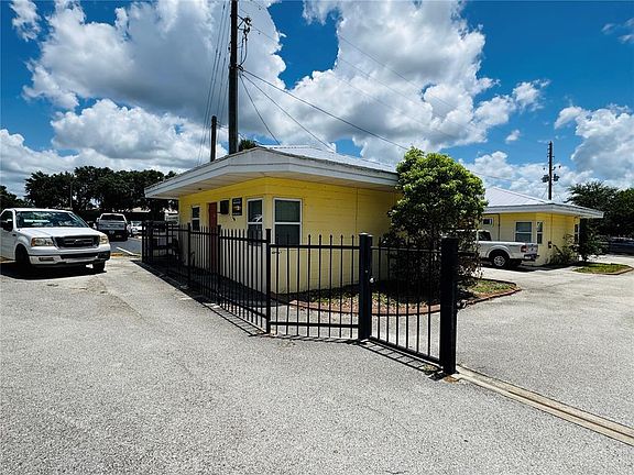 4th image of 2121 LAKEVIEW DRIVE