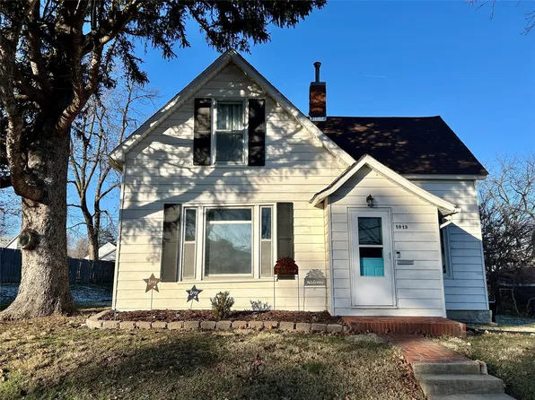 1013 E Washington St, Knoxville, IA 50138