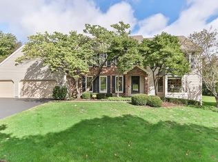1110 Gaslight Dr, Algonquin, IL 60102