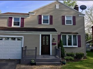 183 Shelbourne Rd, Rochester, NY 14620