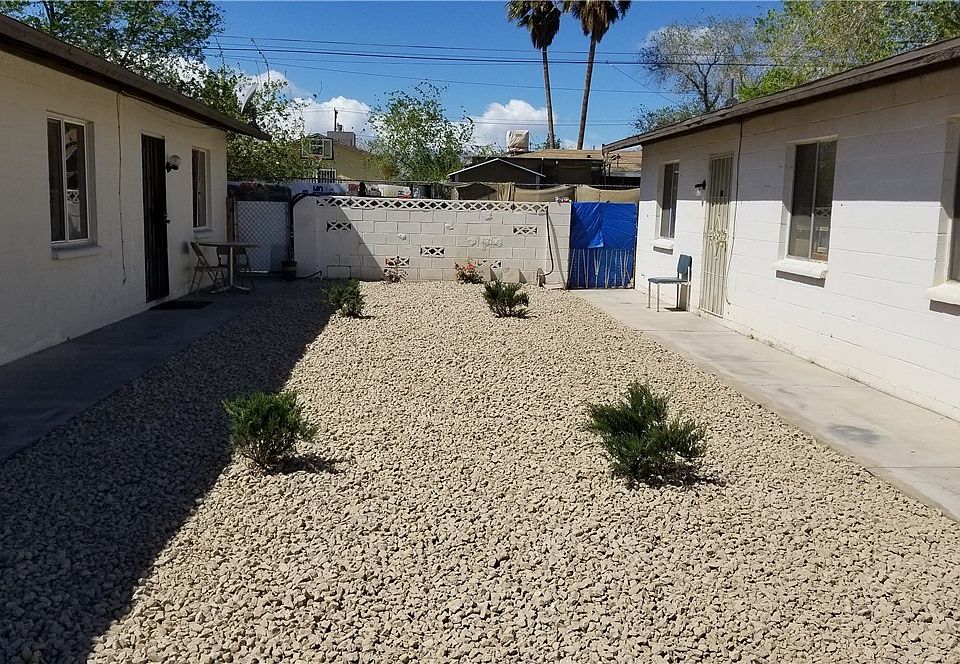 1st image of 2533 Arrowhead St