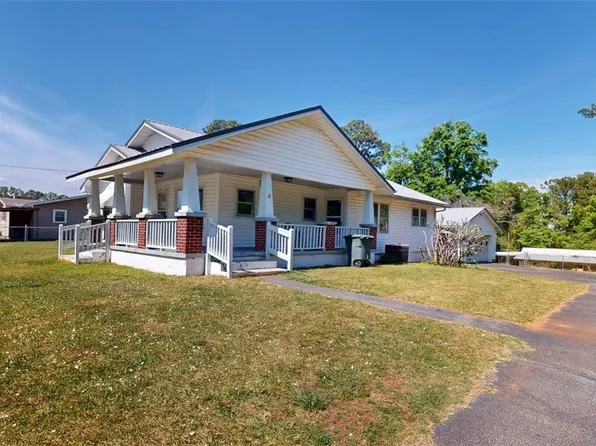 21 Jantzen Ct, Seneca, SC 29672