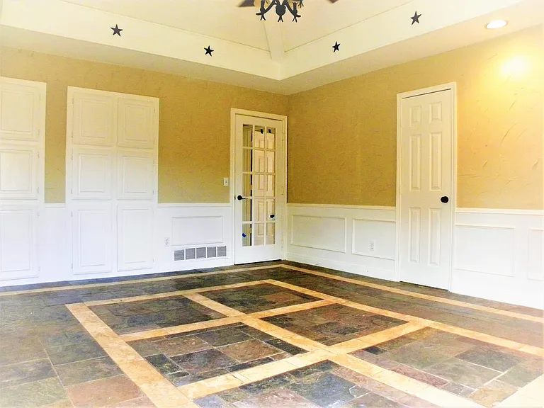 2601 Banner Elk Cir — Photo 35