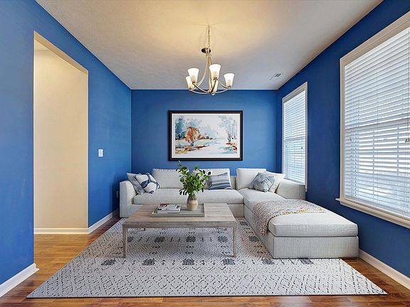 5th image of 3679 S Glasgow Cir