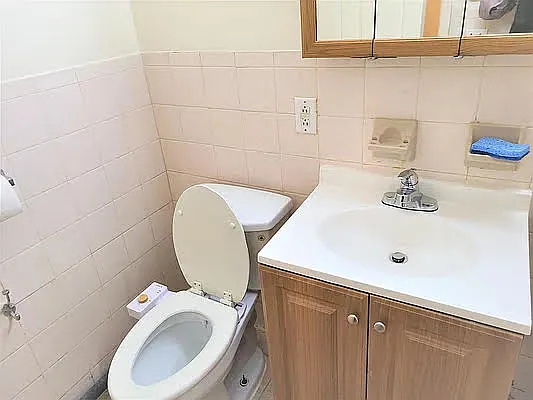 Rented by Virtual Real Estate | media 37