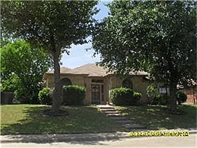 1st image of 709 Fall Wheat Dr