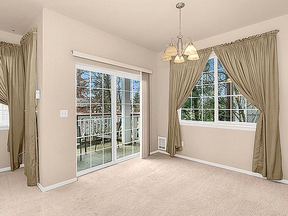 3rd image of 18505 SE Newport Way Unit C110