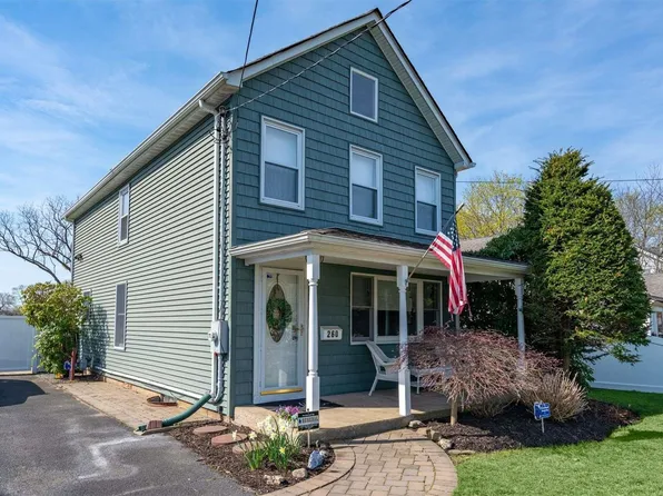 260 Oak Street, Patchogue, NY 11772