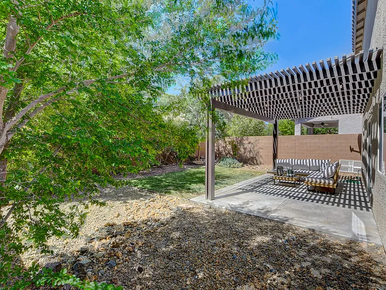10233 Gibson Isle Dr — Photo 41