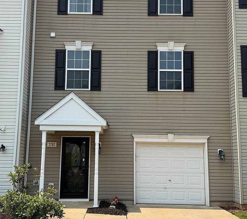 1st image of 2283 Walnut Bottom Rd #33