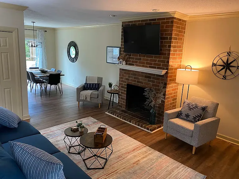 105 Arcadia Ln #A — Photo 2