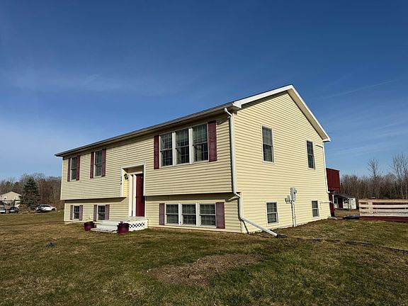 4th image of 190 Smith Road