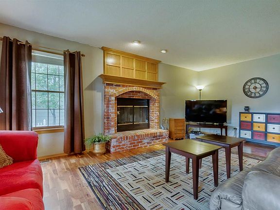 4th image of 2746 N Rushwood Ct