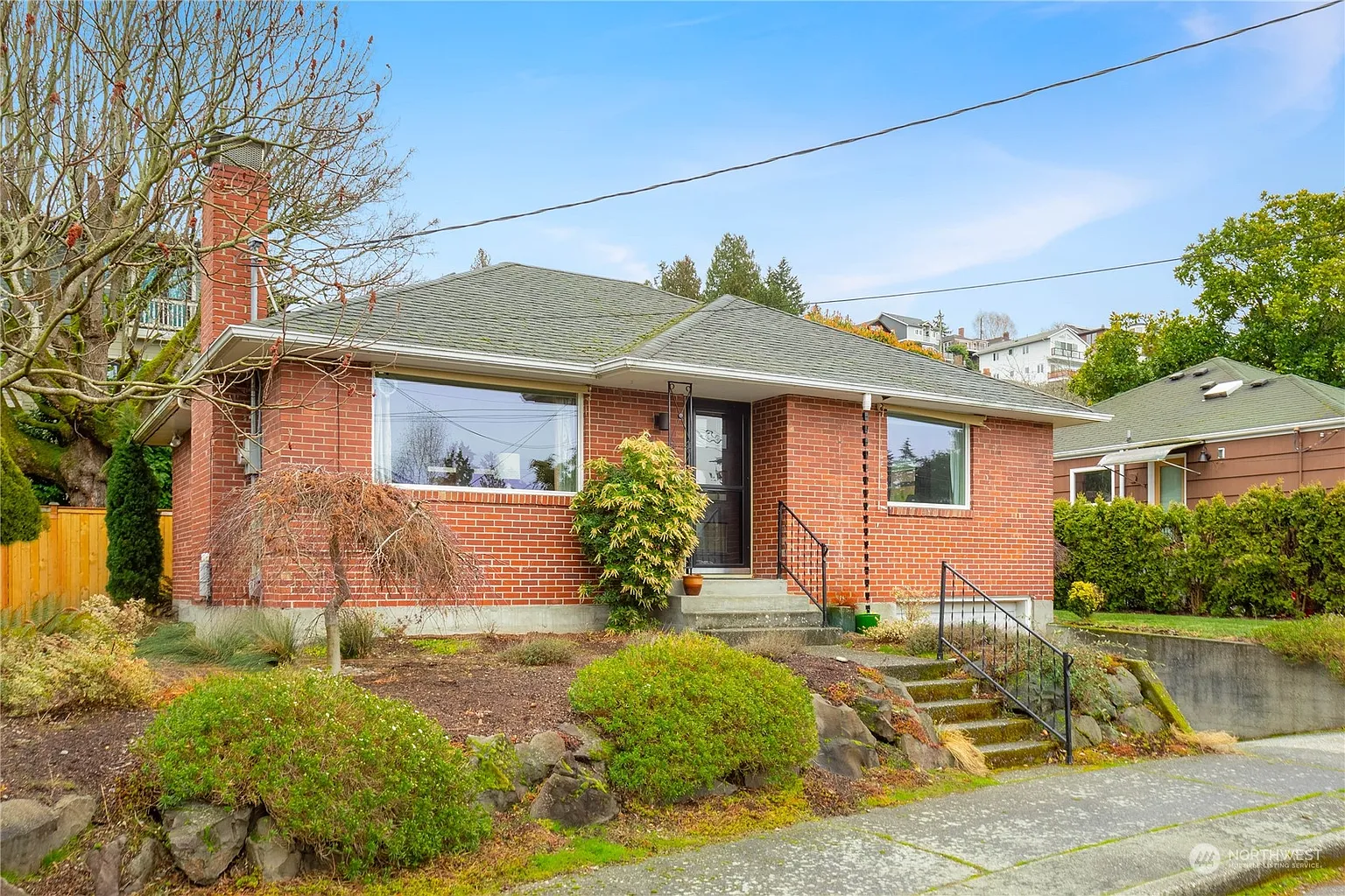 7138 45th Avenue SW photo 1
