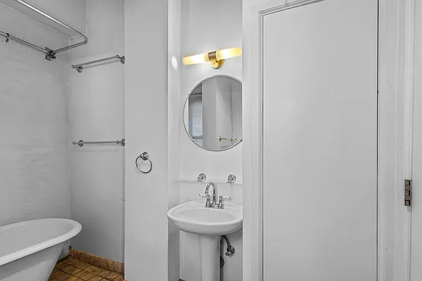 Sold by Corcoran | media 23