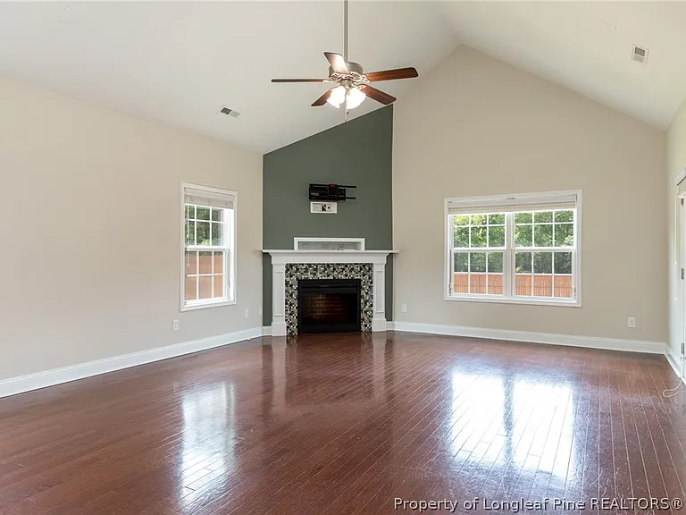 1463 Townsend Rd — Photo 32