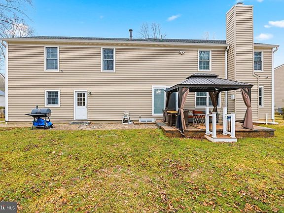 3rd image of 9332 Spring Water Path